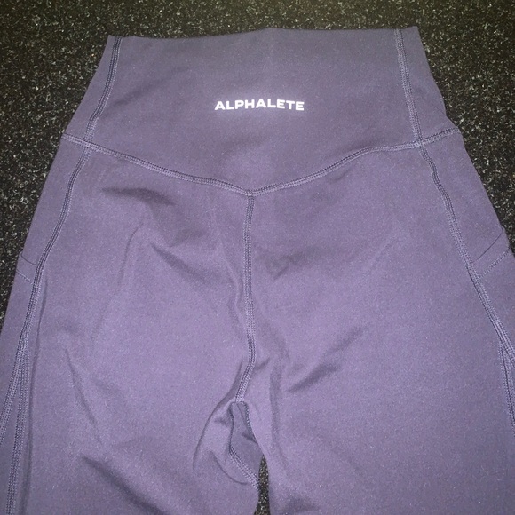 Alphalete Pants - Alphalete Leggings - gently worn size small